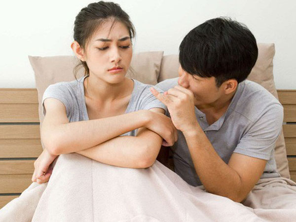 'Chuyện ấy' khi điều trị viêm lộ tuyến cổ tử cung