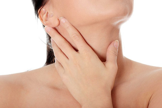 Suy giáp là tình trạng tuyến giáp không tạo ra đủ lượng hormone kiểm soát quá trình trao đổi chất trong cơ thể.