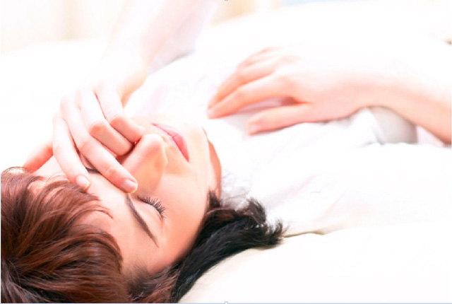 Nếu trong gia đình có người thường xuyên ngáy, ngáy to; hay buồn ngủ vào ban ngày; thức giấc nhiều lần trong đêm… thì nên đi khám chuyên khoa Hô hấp. Ảnh minh họa: TL