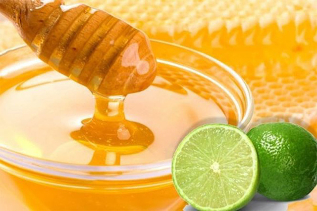 Các tính chất kháng virus và kháng khuẩn có trong mật ong sẽ làm dịu cổ họng. Đồng thời, mật ong còn có thể tăng cường hệ miễn dịch cho bạn. Ảnh minh hoạ: Internet