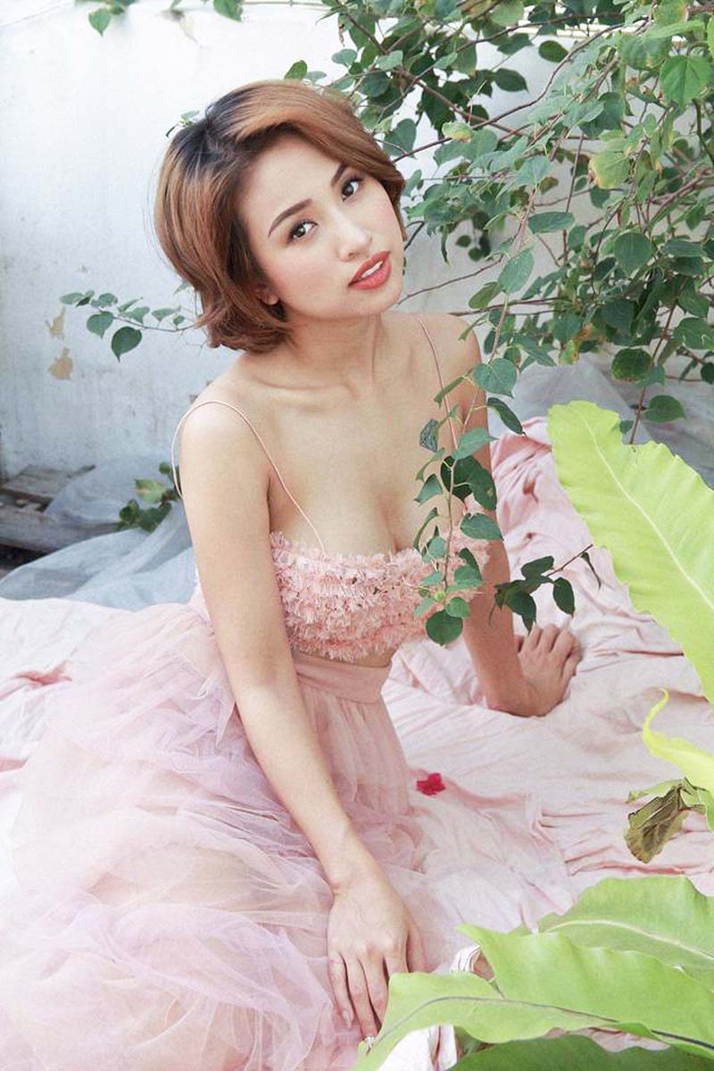 1585054032-678-v--n-hu-1585021070-width800height1200