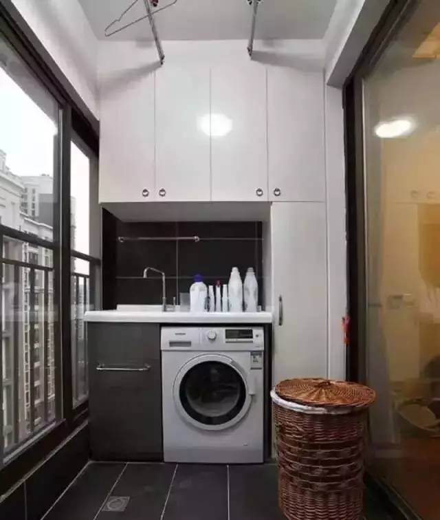 góc giặt phơi gọn gàng
