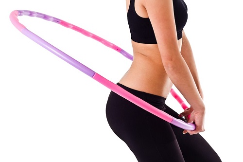 Tư vấn bí quyết cách lắc vòng đúng cách giúp người tập giảm mỡ bụng triệt để7