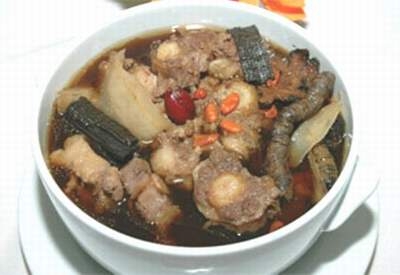 Thịt nạc hầm ba kích