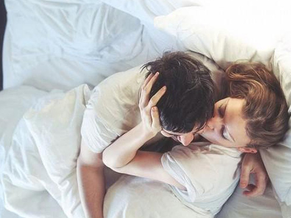 Những tuyệt chiêu làm tình khiến chồng mê mẩn