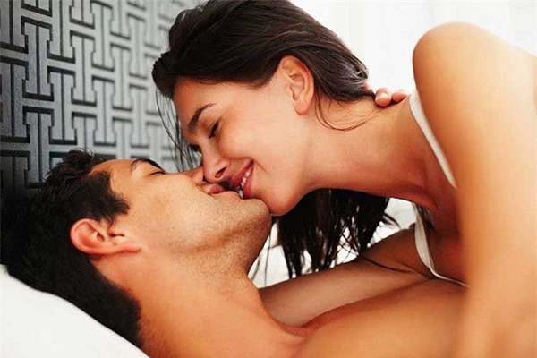 Những tuyệt chiêu làm tình khiến chồng mê mẩn - 2