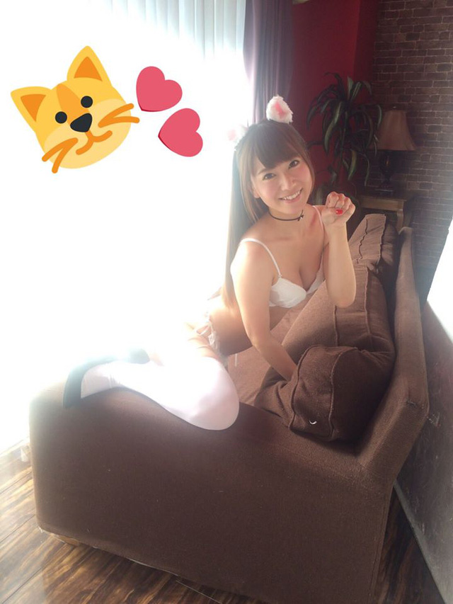 Mỹ nhân 18+ Nhật Bản hóa trang thành mèo sẽ sexy cỡ nào? - Ảnh 11.
