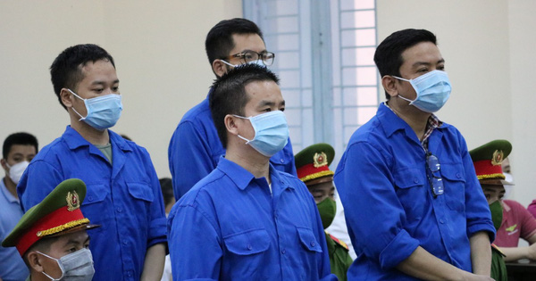 Trương Châu Hữu Danh và 4 bị cáo nhóm