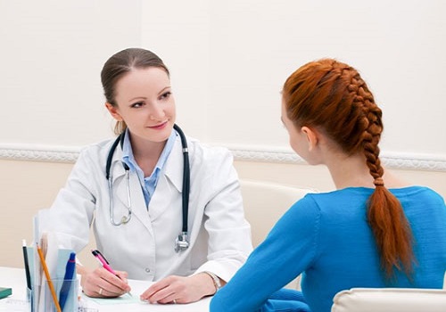 Mọc mụn nước ở bộ phận sinh dục ở nam và nữ cảnh báo bệnh gì?