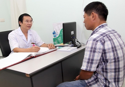 Tinh trùng vón cục có chữa được không? Chuyên gia giải đáp