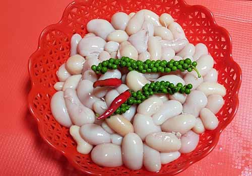 Nam giới ăn tinh hoàn bò, lợn, gà có tốt không?