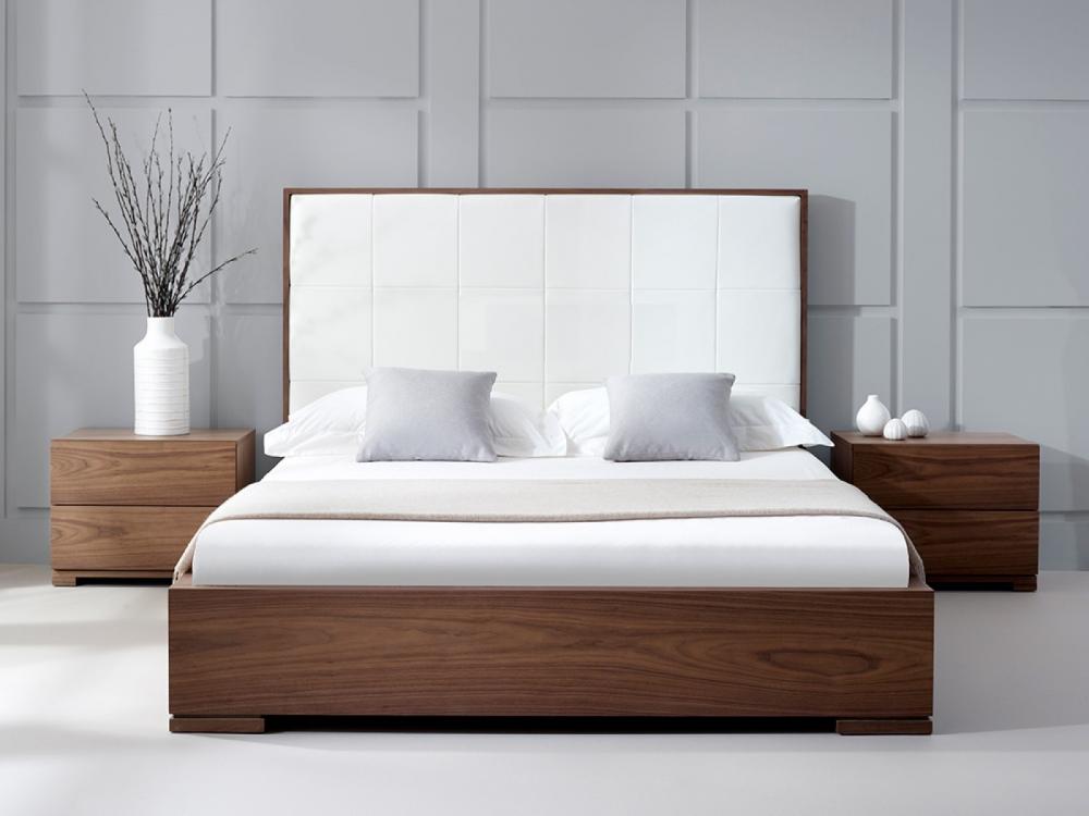 Giường ngủ đơn dành cho hai vợ chồng gia chủ