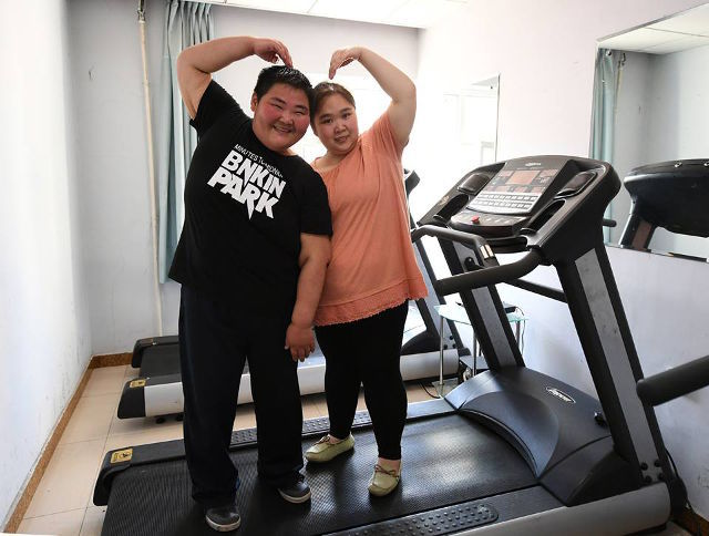 Gặp lại cặp đôi 5 năm không thể 'yêu' vì quá béo