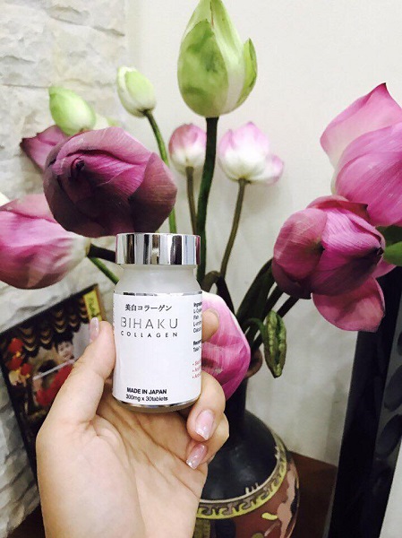 Review viên uống trắng da Bihaku Collagen từ người dùng