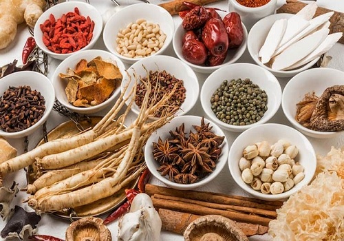 Chữa/điều trị giãn tĩnh mạch thừng tinh bằng đông y có được không?