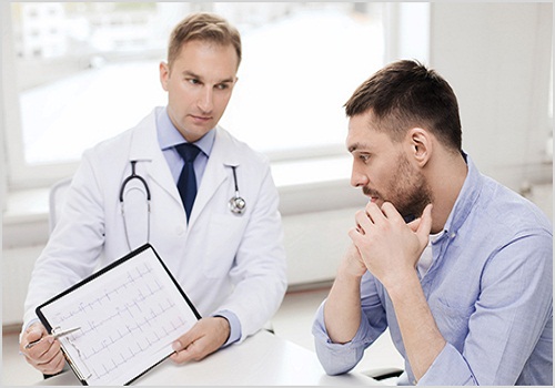 Yếu sinh lý nam có thể có con không? Chuyên gia chia sẻ
