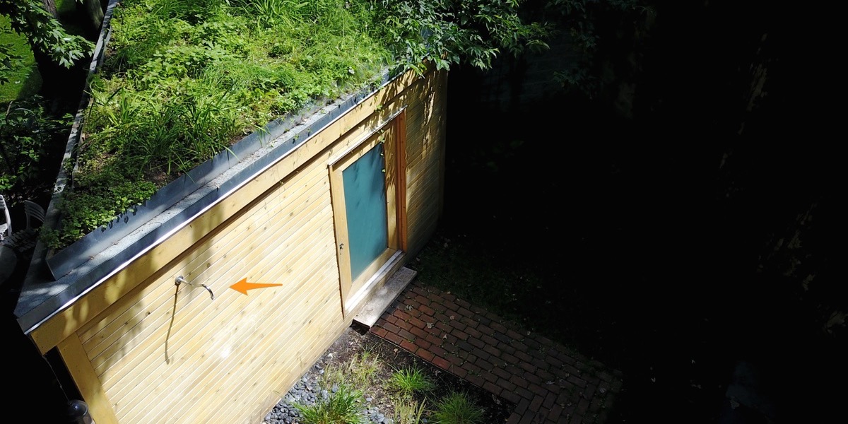 Cabanon avec toit végétal