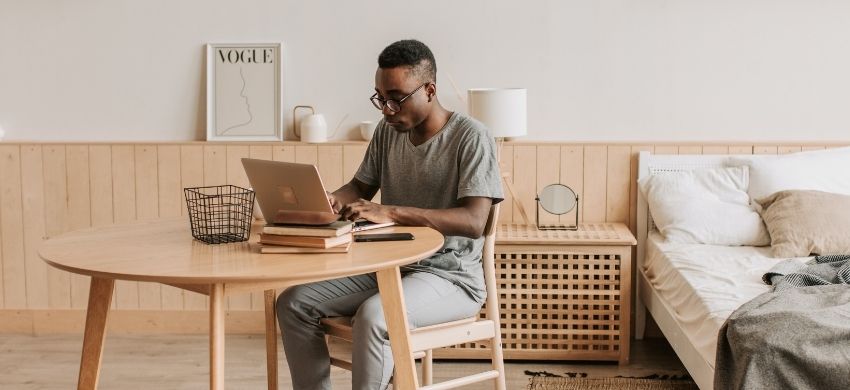 Hybrid work strategy: Boost performance and get results