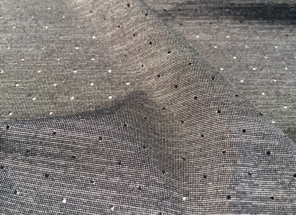 Singtex 14% EA, 19% PA, 29% PES, 38% ICE CAFÉ Nylon © Anne Prahl