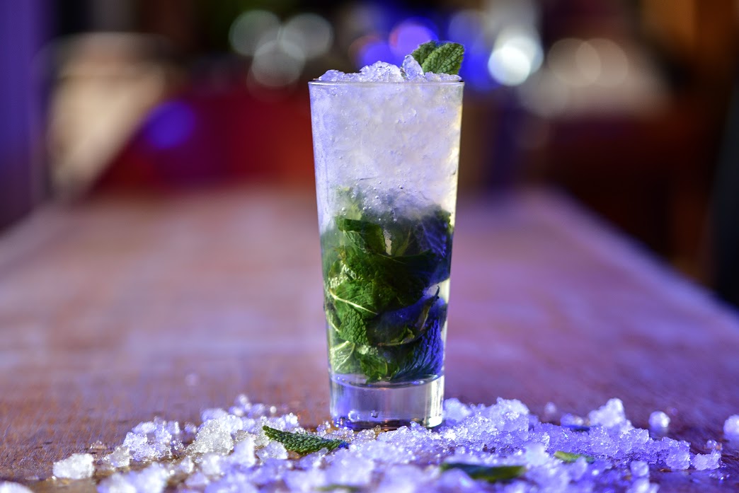 L’histoire du mojito, le cocktail le plus populaire de France
