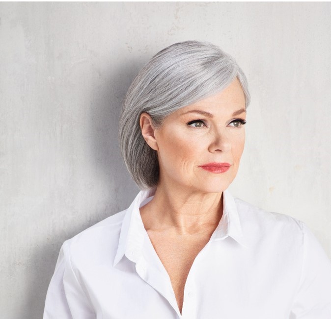 Silver hair Straight short haircut