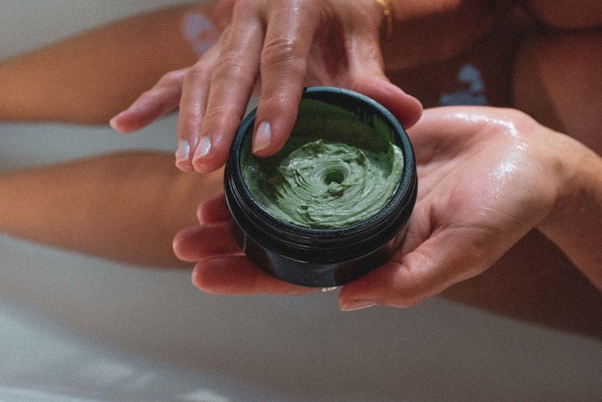 Mukti face mask