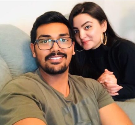 Ashmi and partner