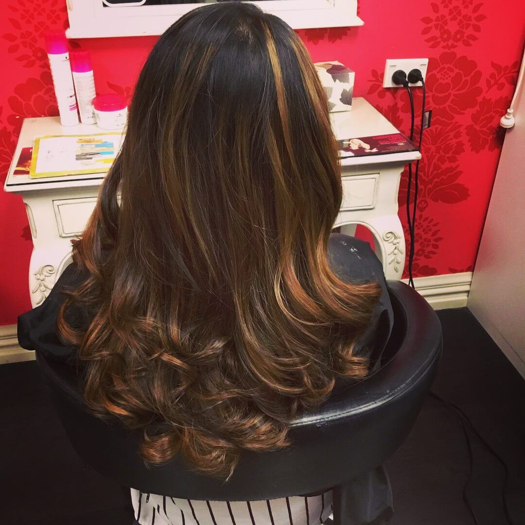 Sexy long wavy curls styled by stylist Kumar at V for Hair and Beauty Merivale