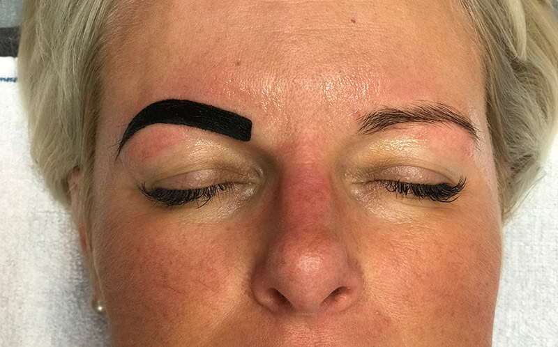 Henna brow