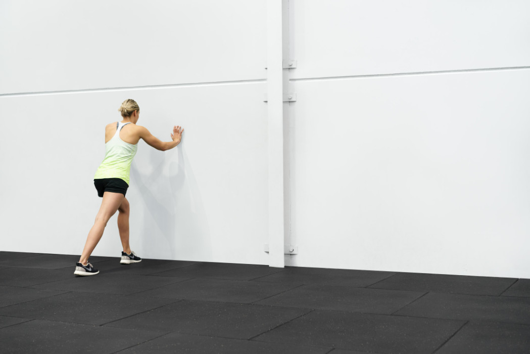 Stretches for Osgood Schlatter disease and Severs - calf