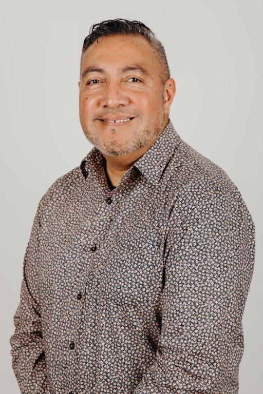 Clive Falanitama