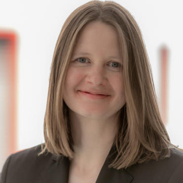 Porträtfoto von Juliane Gutgesell, Teamleiterin Brancheninnovationslabore, HOLM GmbH