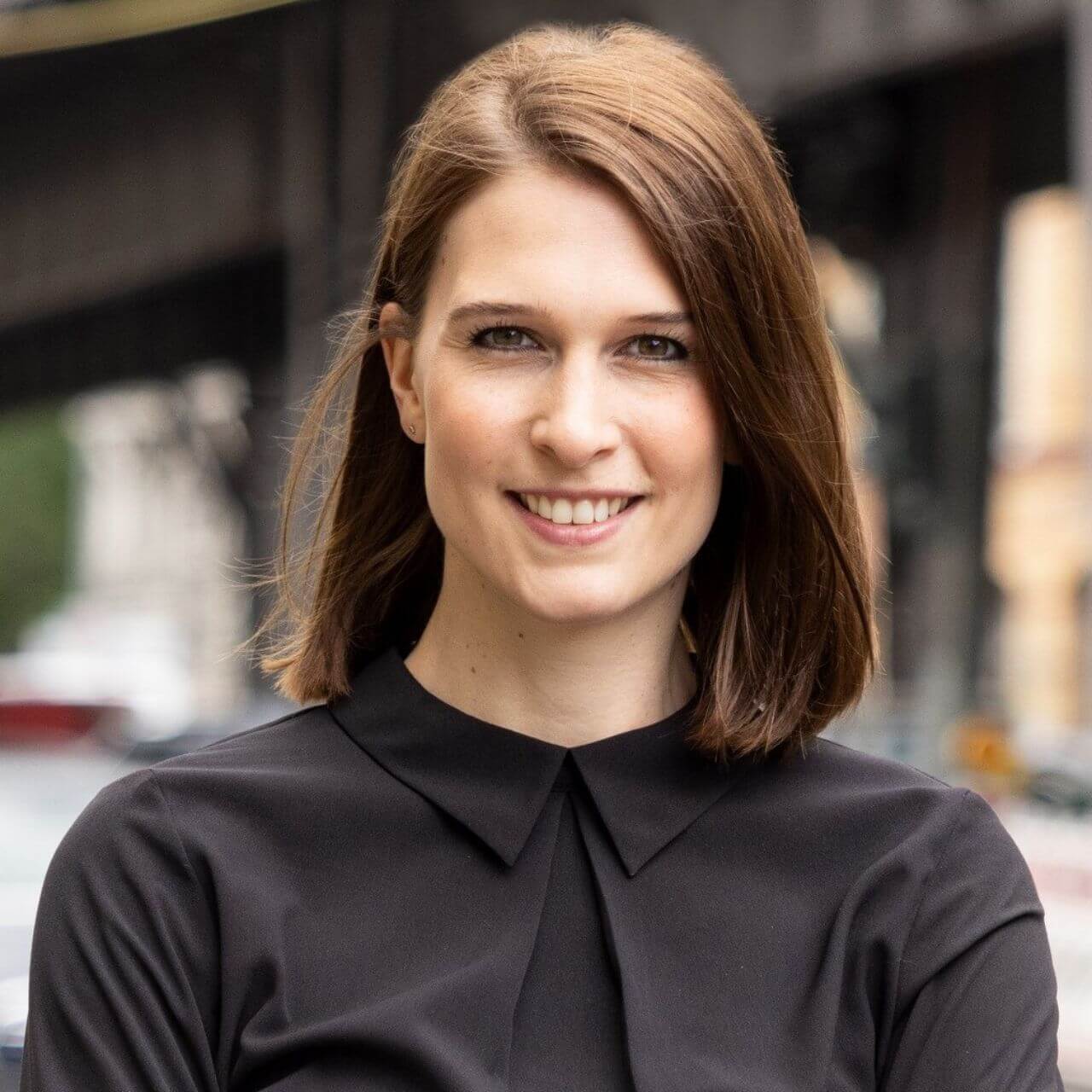 Porträtfoto von Benita Katenkamp von der DB Regio AG