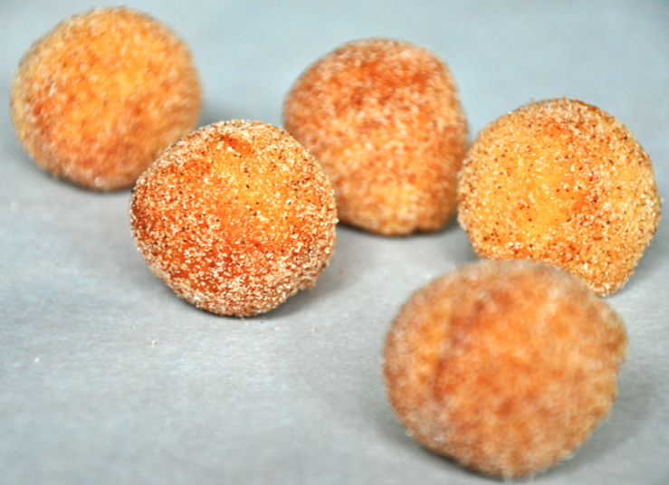 23-Delicious-Delightful-Recipes-donut-holes