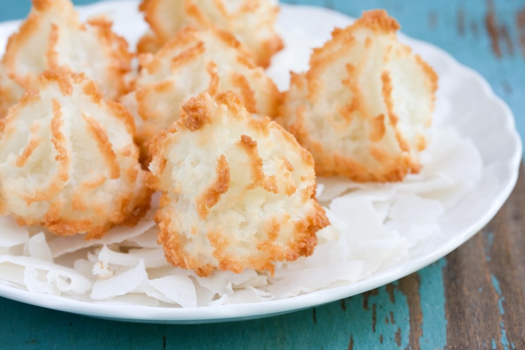 23-Delicious-Delightful-Recipes-coconut-macaroons_17511