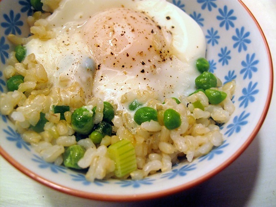 10-things-campfire-camp-rice-eggs6