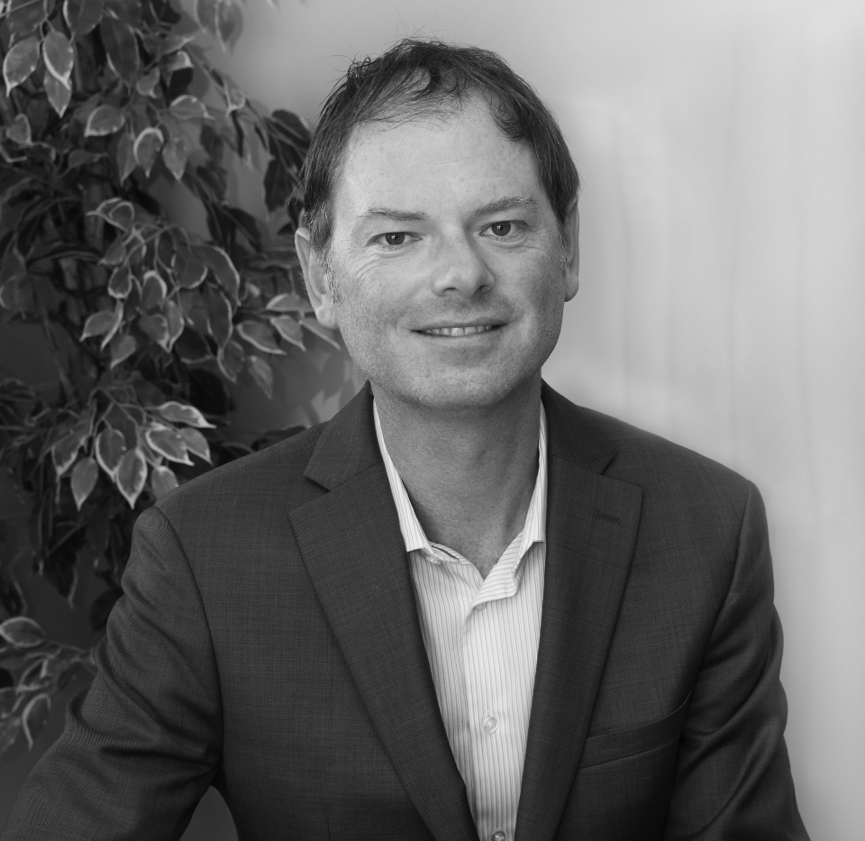 Kent Smith Headshot