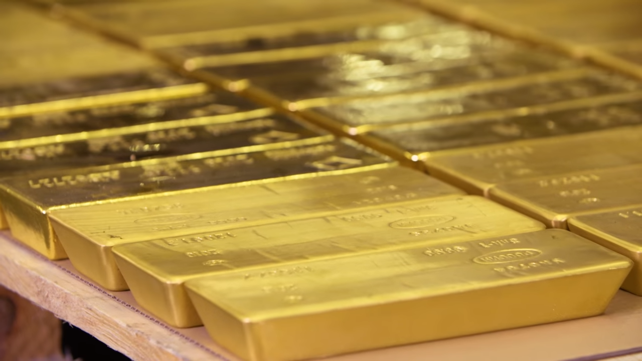 Top 5 Gold ETFs to Consider Investing in