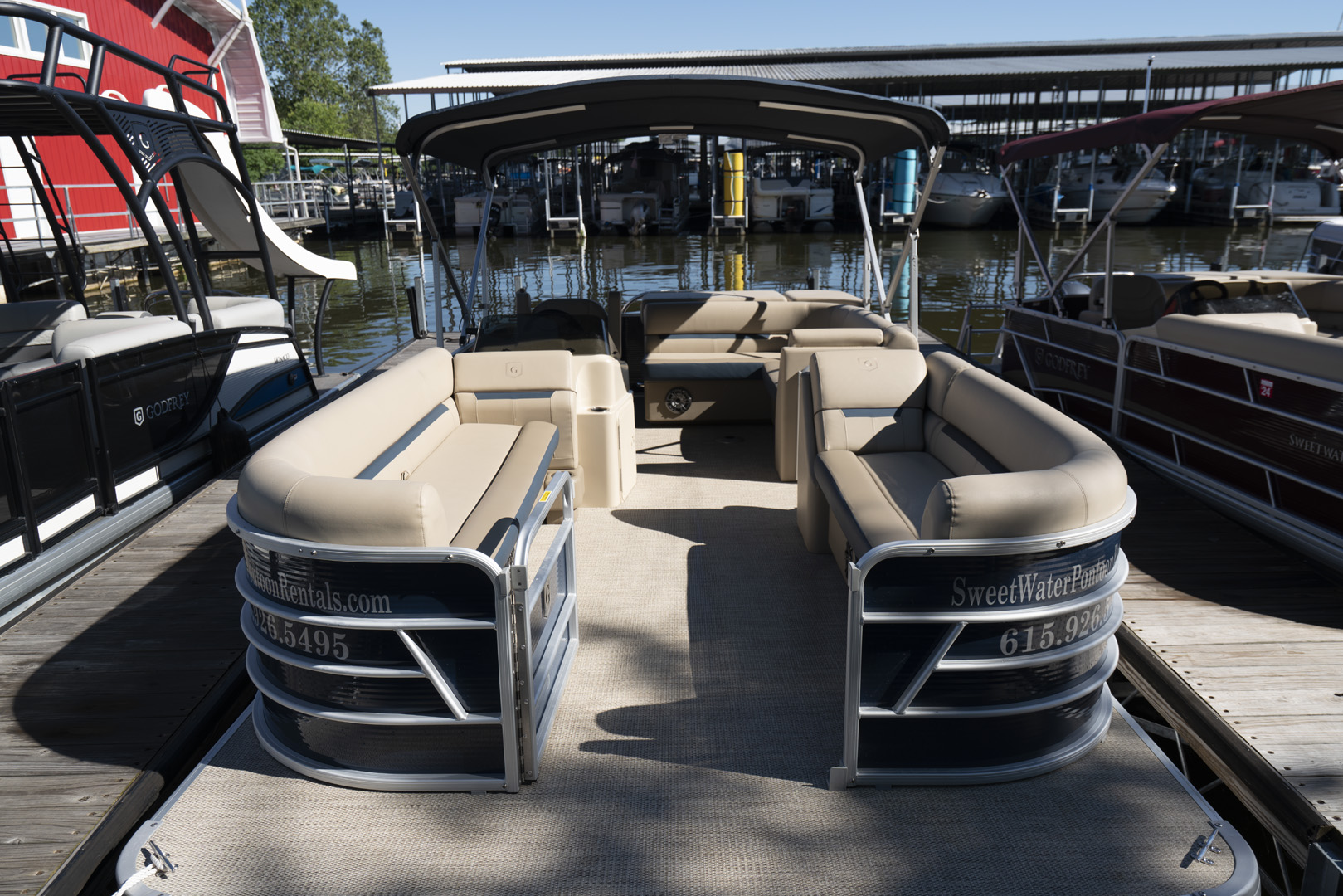 Sweetwater Pontoon Rentals Hendersonville, TN