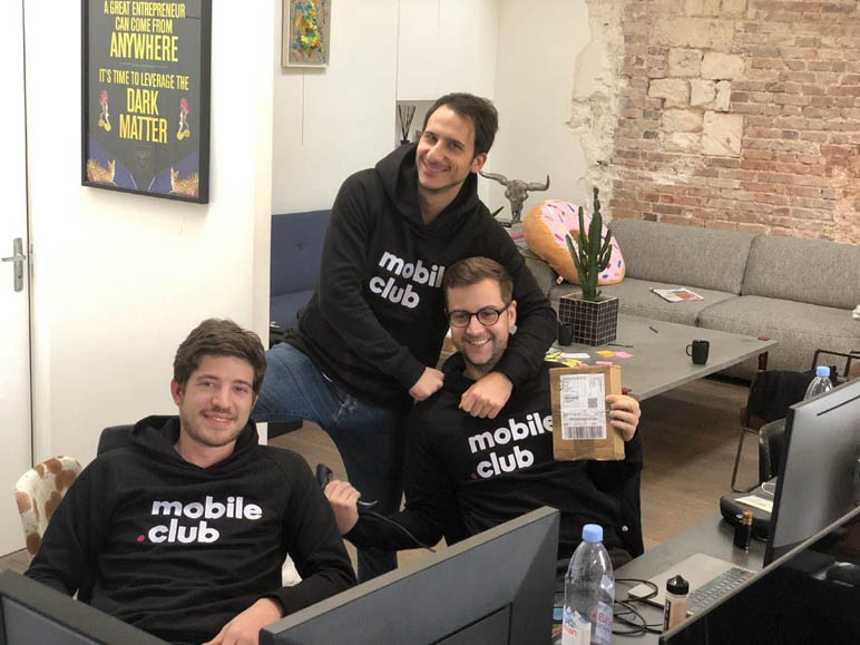 Les premiers sweat Mobile Club 🤩