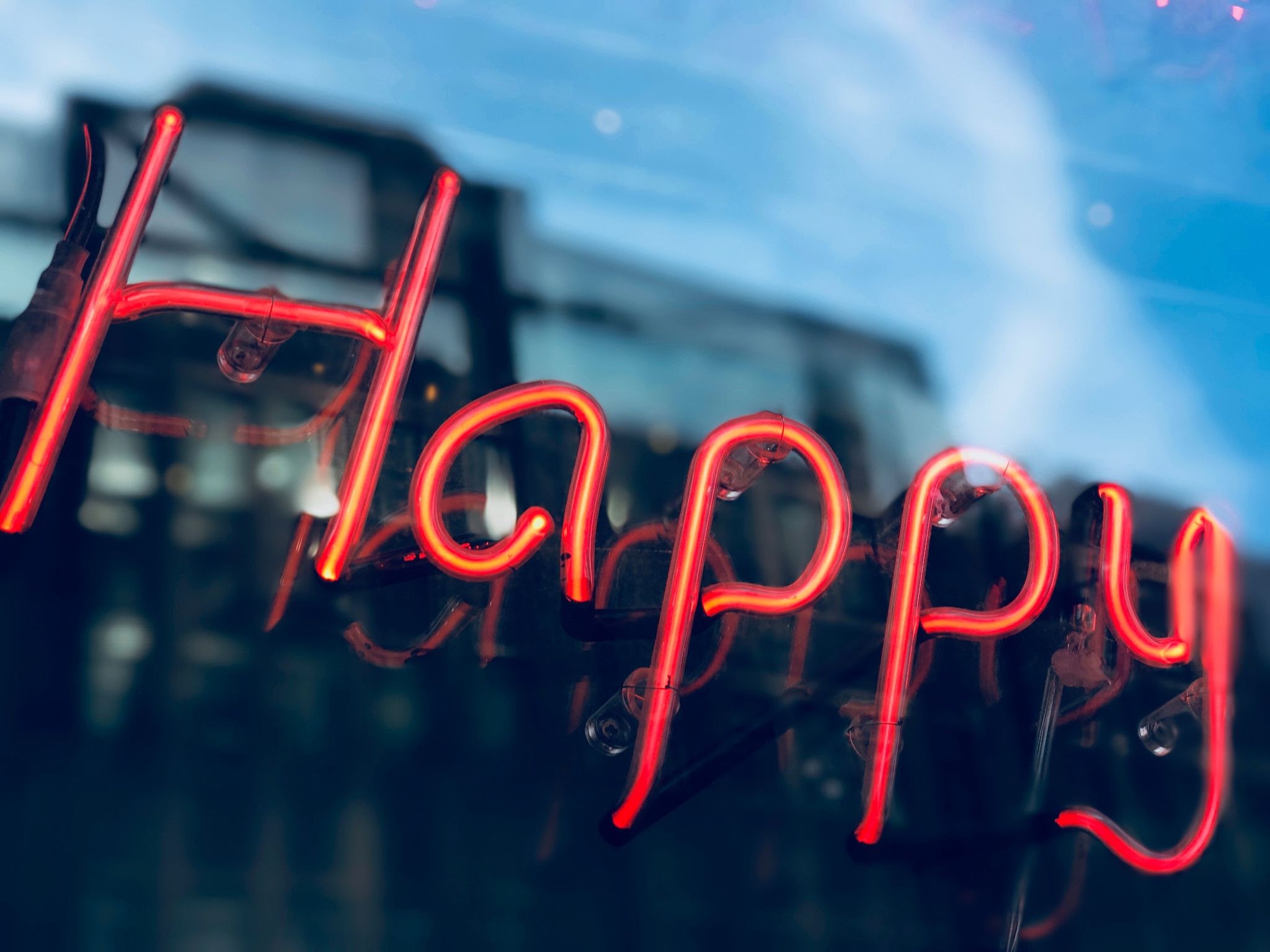 a-sign-that-says-happy