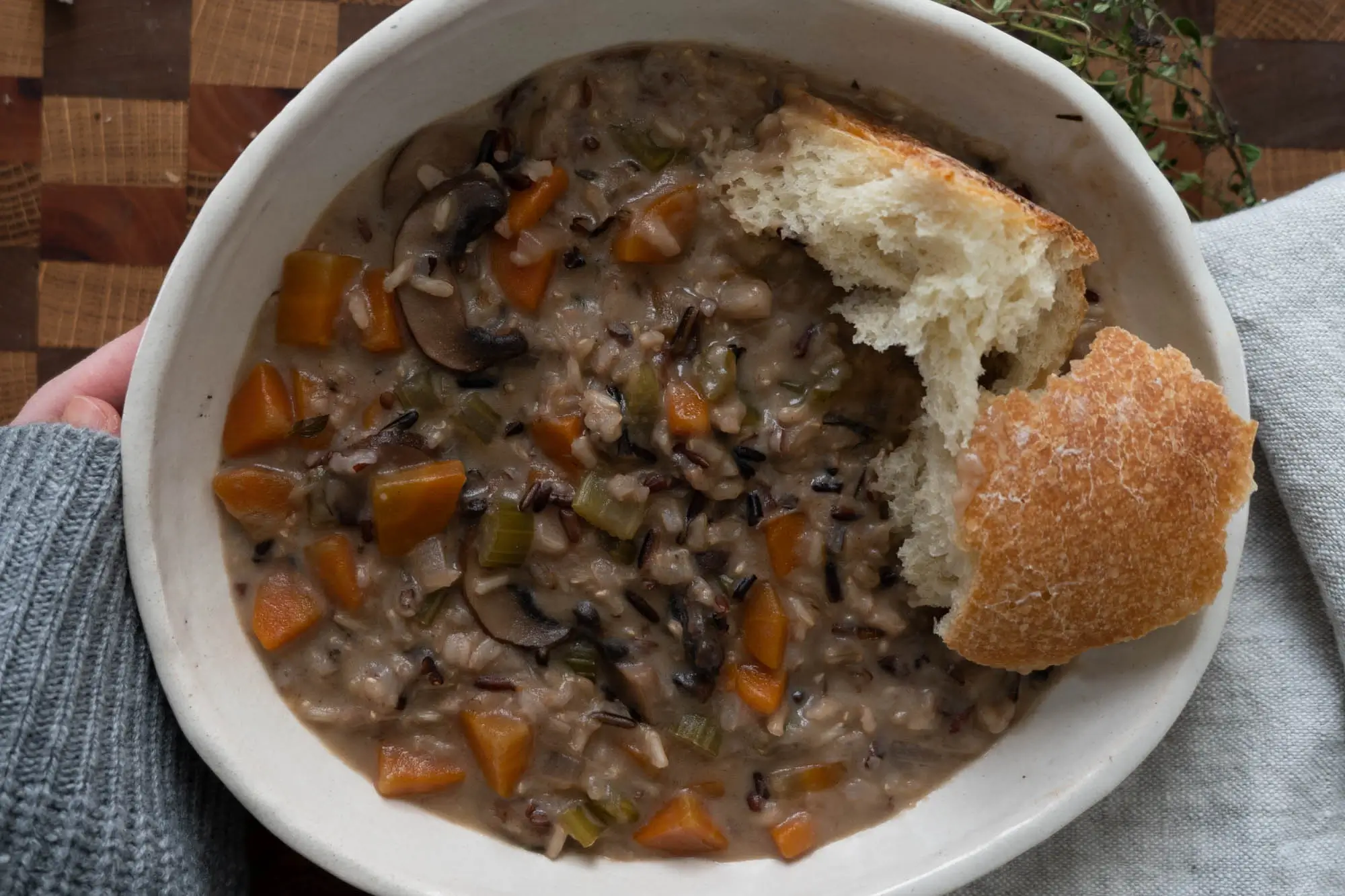 Vegetarian Wild Rice and Mushroom Soup