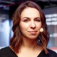 На этом мастер-классе мы рассмотрим атрибуты и признаки самоорганизующихся команд. Обсудим принципы формирования команд, которые исповедуют проактивные формы развития. Поймем как проходит процесс трансформации из команды, которая способна делать вещи лучше остальных, в команду которая способна делать лучшие (новые, другие) вещи, через изменение продукта, развития потребителя, изменение контекста и формирование рынка.
