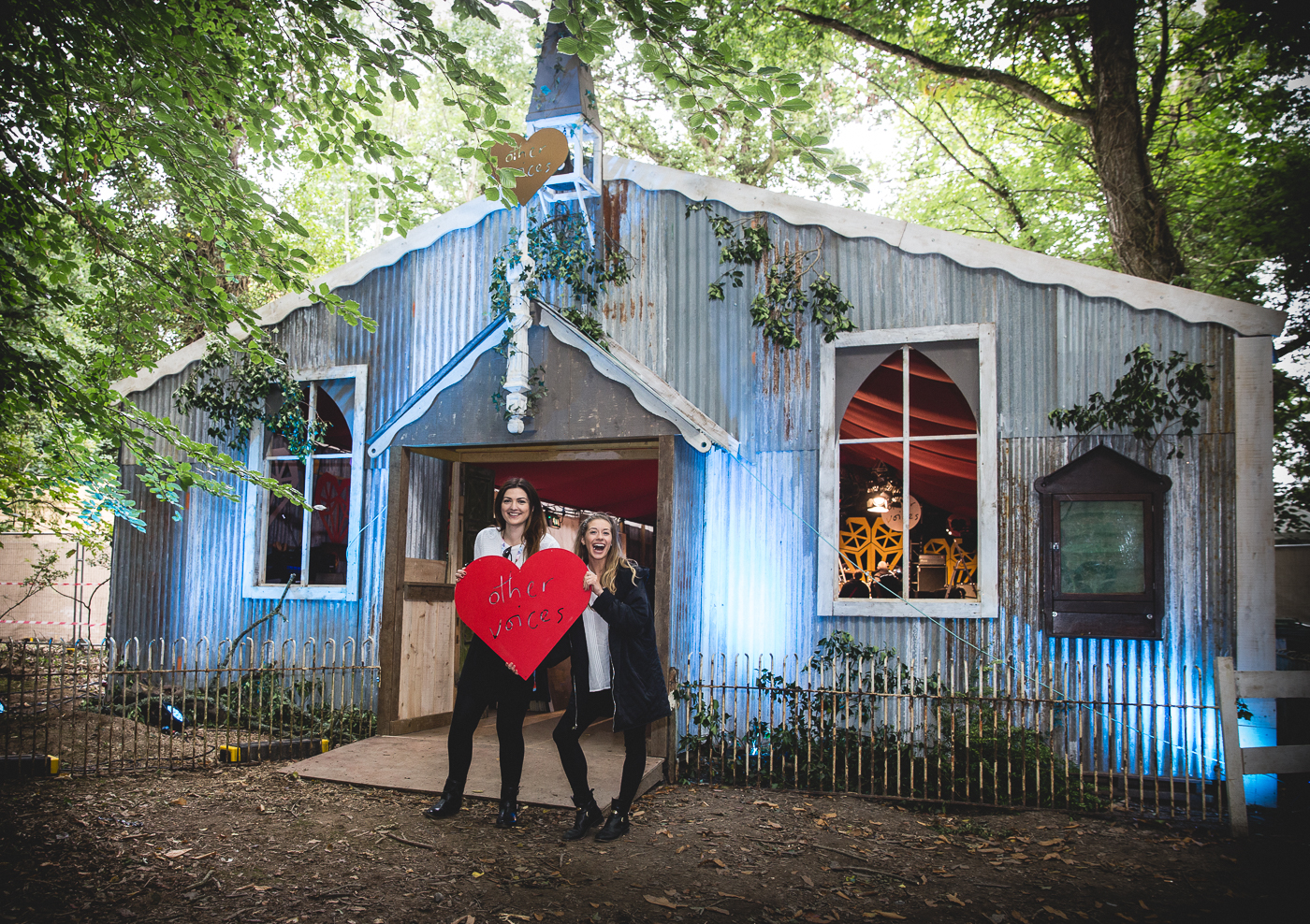 Other Voices :: Anna and Juno's Guide to Electric Picnic!