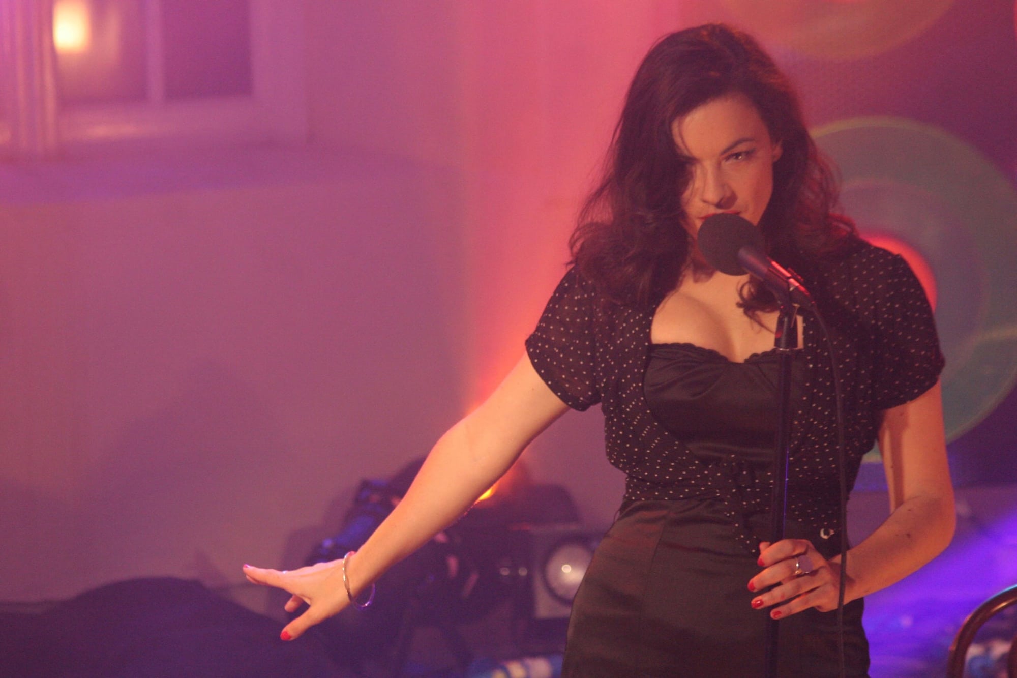Camille O'Sullivan | Other Voices Artists