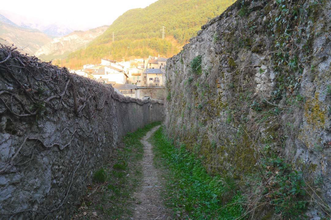 Que faire à La Brigue ? Randonnée pédestre