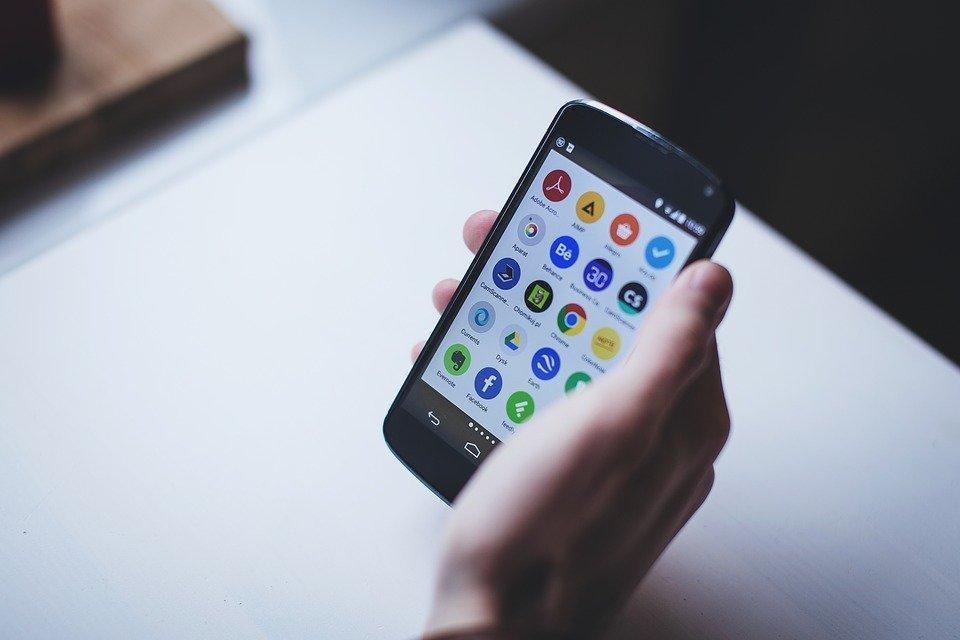 usa tu celular para generar ingresos extras