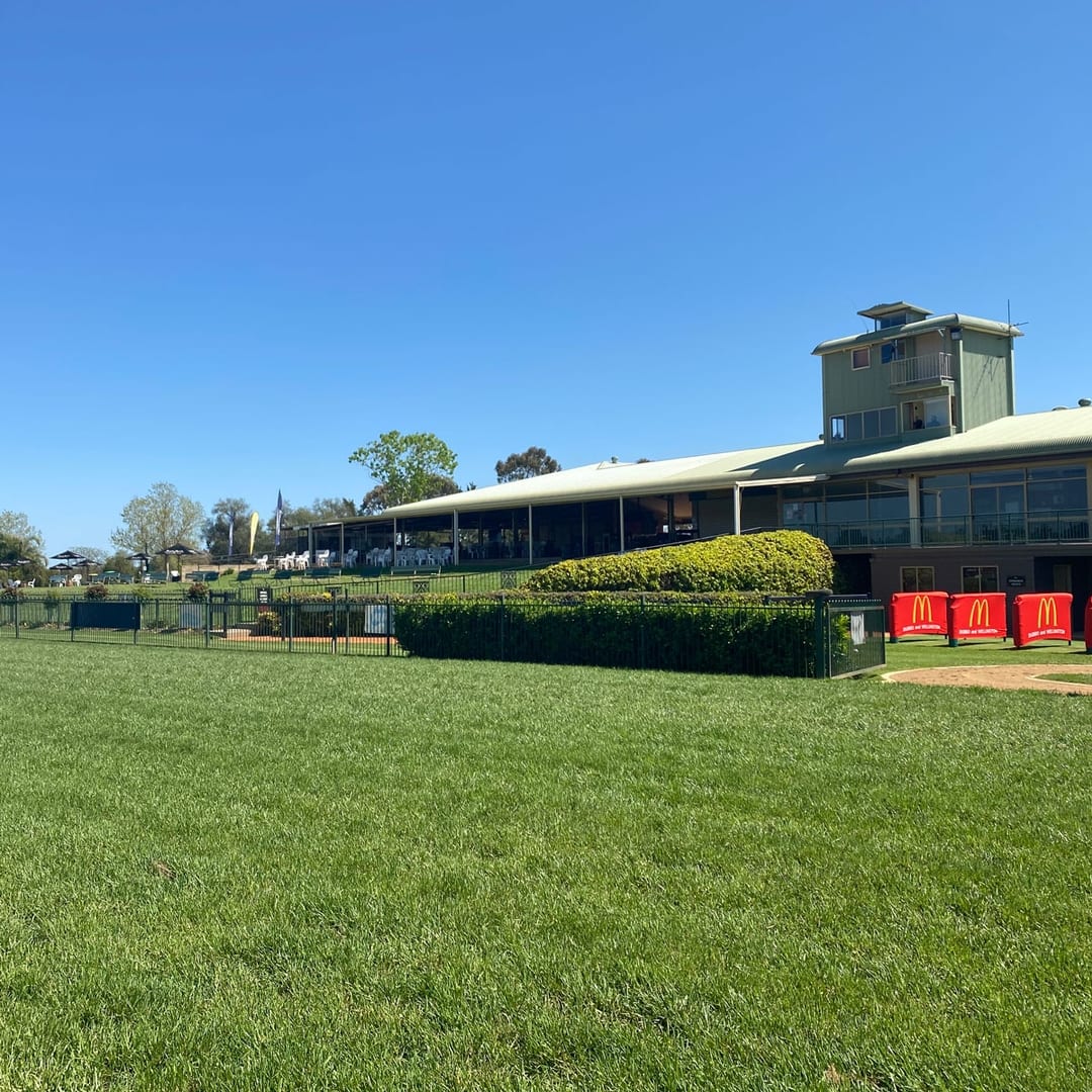 Dubbo Turf Club