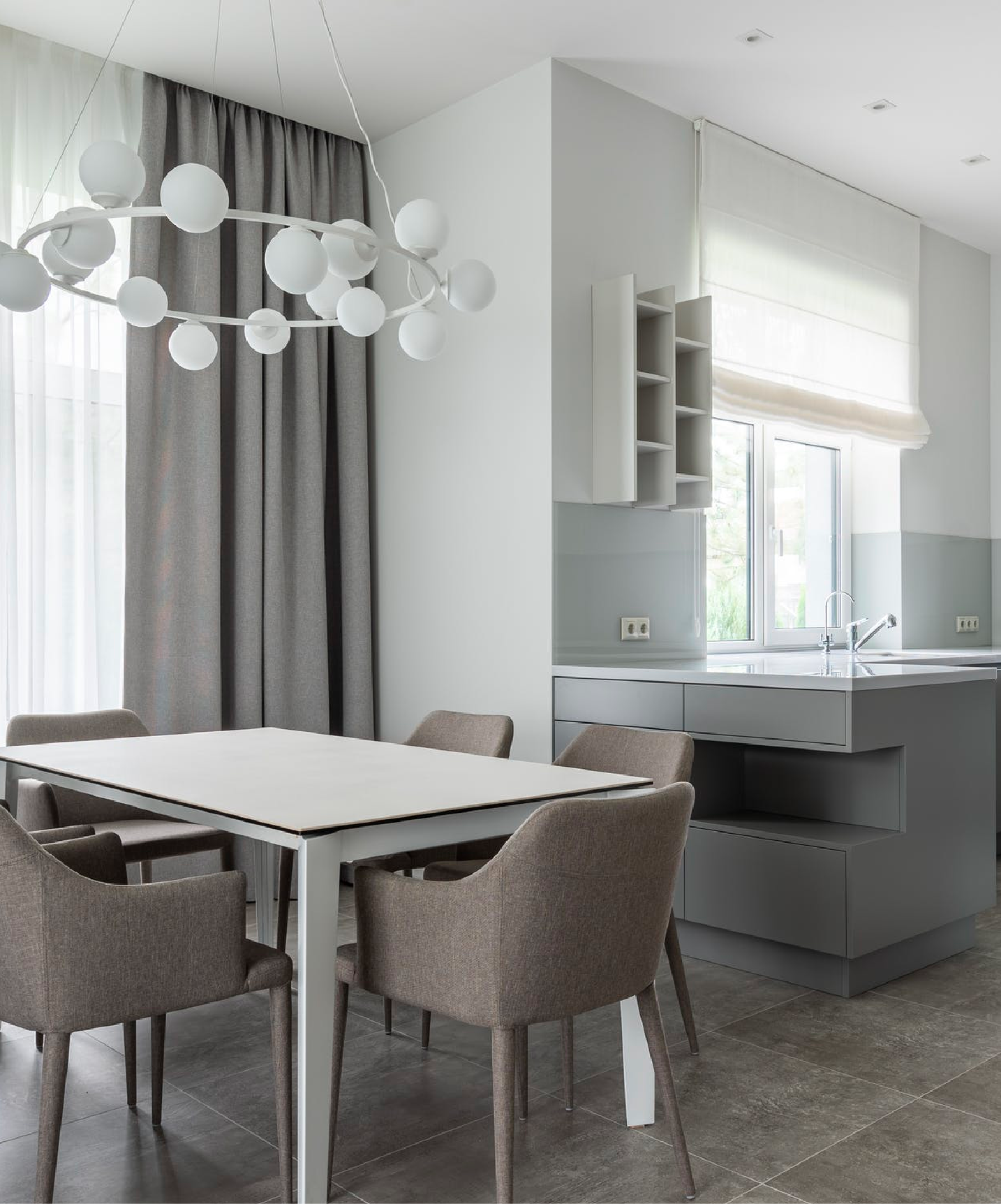Image of a dining area