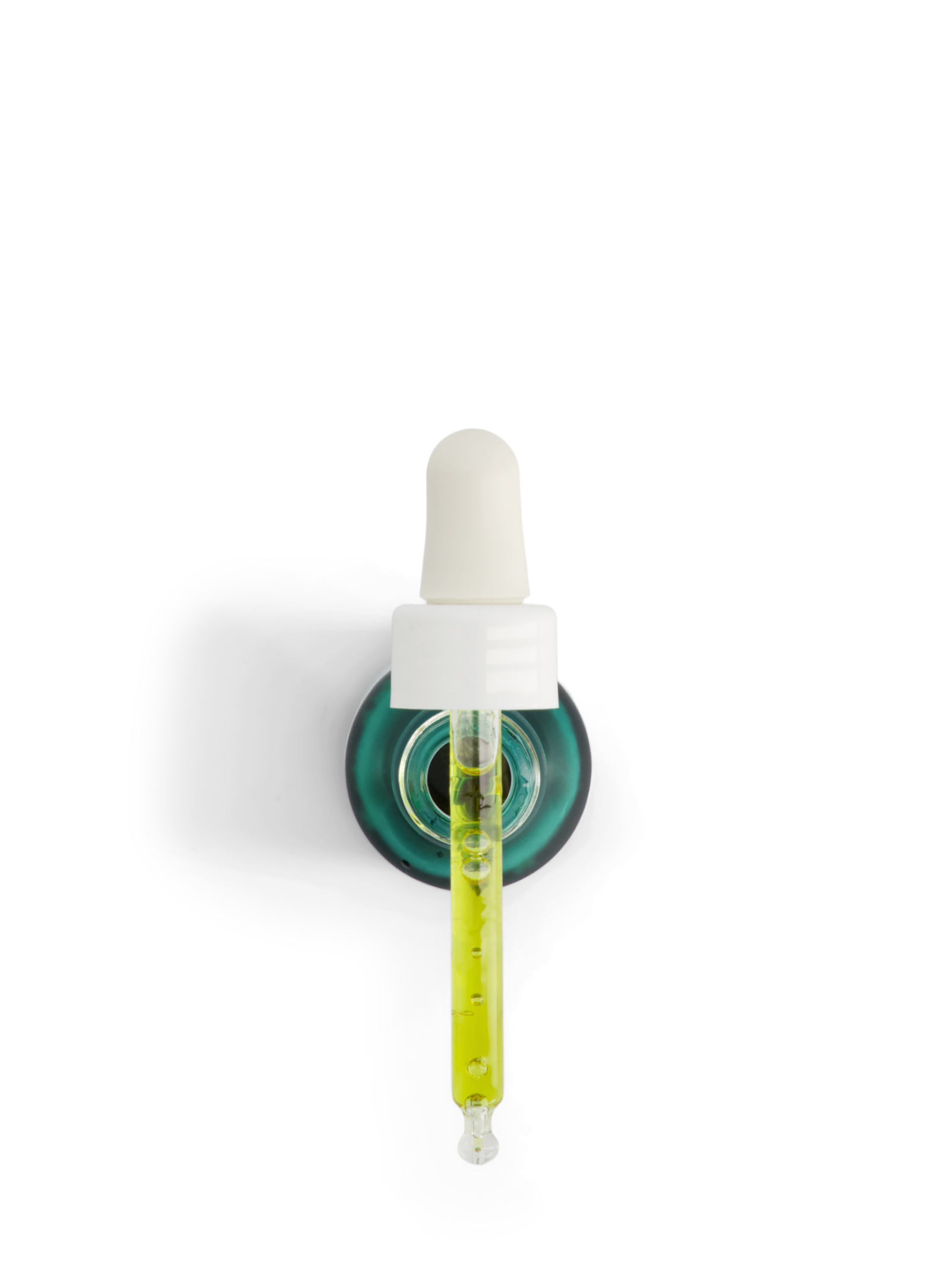 The Antidote by Ho Karan is an innovative 2-in-1 serum that beautifies your skin from the inside out. Ingest it as a sublingual oil or as an anti-oxidant powerhouse to your face. Your mind and body will be soothed and regenerated. Made from only the highest-quality organic vegetable oils, the Antidote is fast absorbing and tastes great. With a true commitment to sustainability, Ho Karan's Antidote CBD serum comes in a box made of 100% recyclable hemp fibers and a 100% recycled bottle.